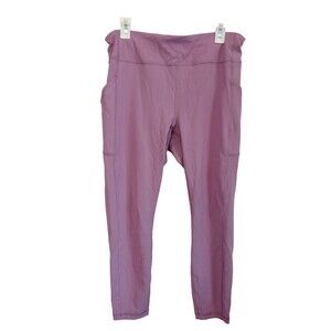 Luluemon Purple high rise training‎ cropped leggings